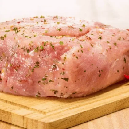 PERNIL SEM OSSO TEMPERADO SUINO