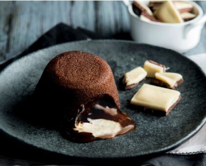 PETIT GATEAU DIAMANTE NEGRO LAKA
